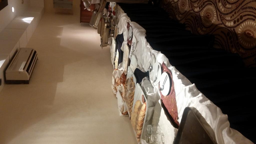 Jeddah Palace Hotel 安曼 外观 照片